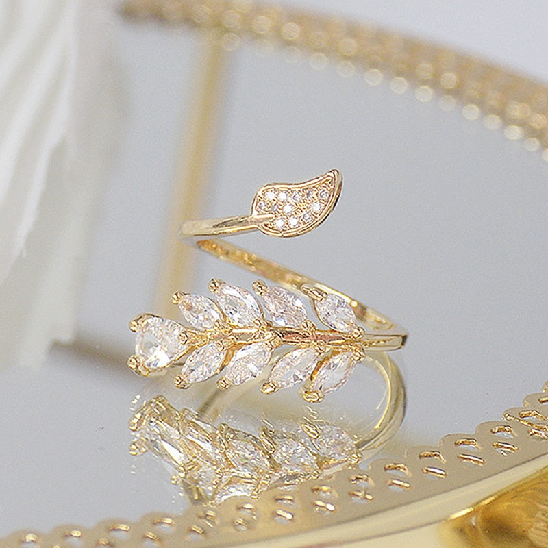 14K Gold Leaf Ring Zircon