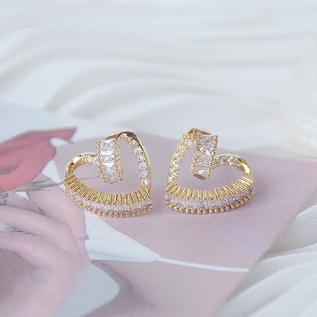 14K Gold Twist Heart Earrings Zirconia